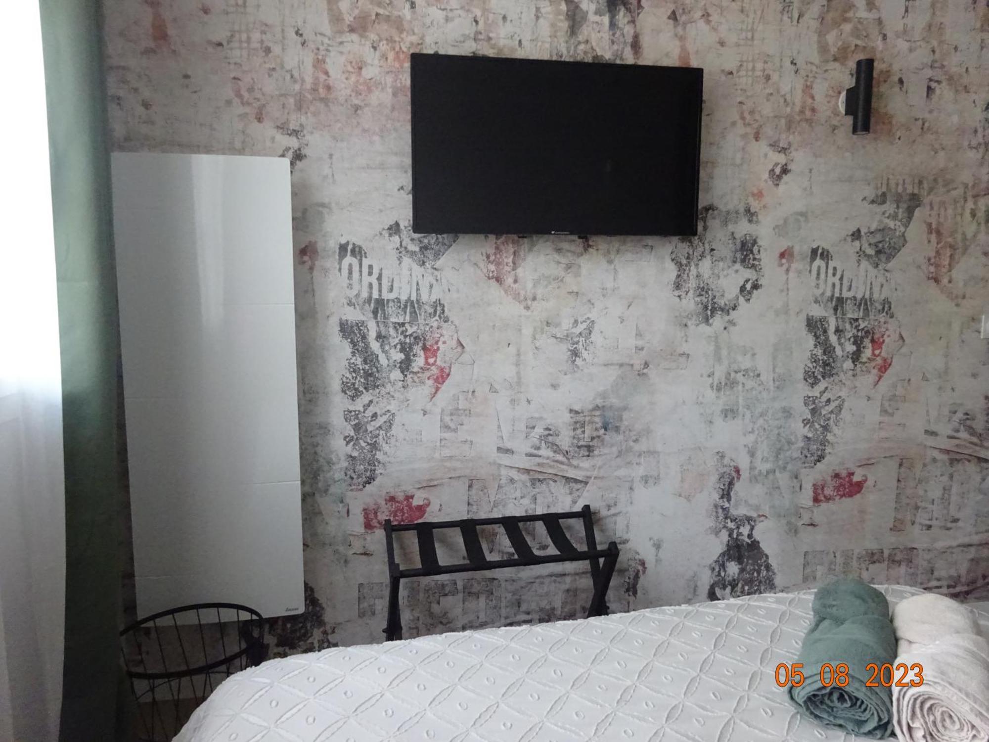Dandy - Chambre Tout Confort Centre-Ville Nogent-Le-Rotrou Luaran gambar